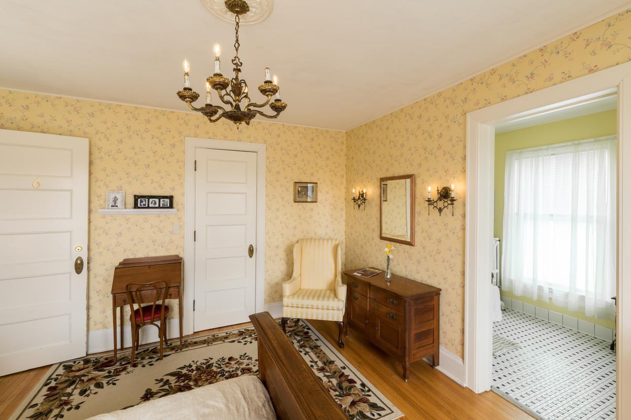 Ringling House Bed & Breakfast Барабу Экстерьер фото