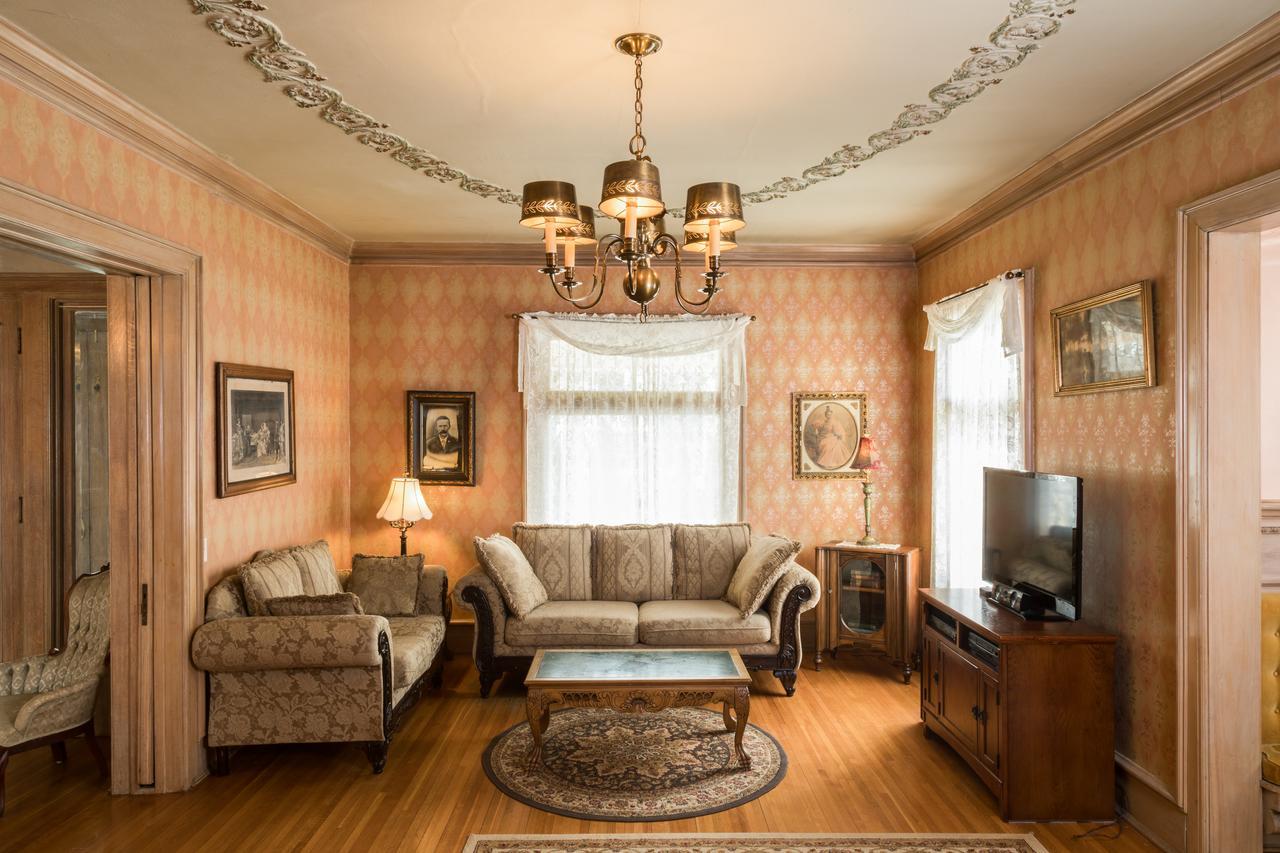 Ringling House Bed & Breakfast Барабу Экстерьер фото